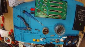 Ремонт Зарядника LiitoKala Lii 500S Неразряжает аккумулятор прибор литокала