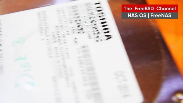 0xe Trying To Revive A Failed FreeNAS ZFS RAID-Z2 Pool Hard Drive | VLOG | #NAS #FreeNAS