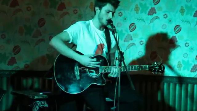 Константин Битеев - Heroes (David Bowie) смотреть онлайн