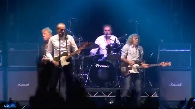 Status Quo - Little Lady & Most Of The Time 2013 смотреть онлайн