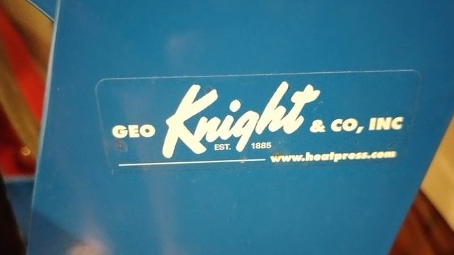 Made a #kansascitychiefs #tshirt #missouri #cricut #vinyl #oracal #matte #signmasterpro #kI870 смотреть онлайн