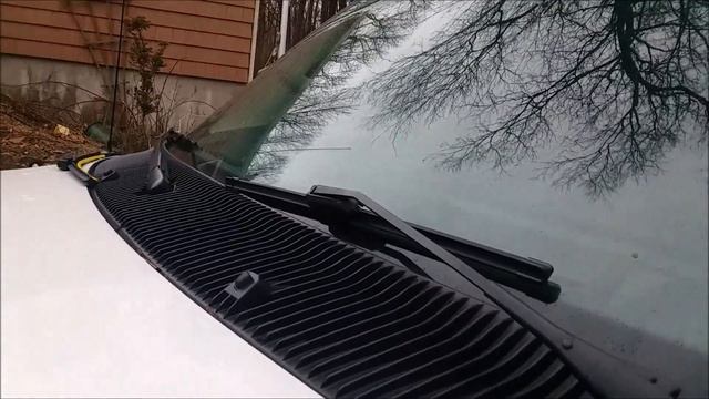 Rain-X Latitude wiper blades installation on Class C Ford E450 RV смотреть онлайн