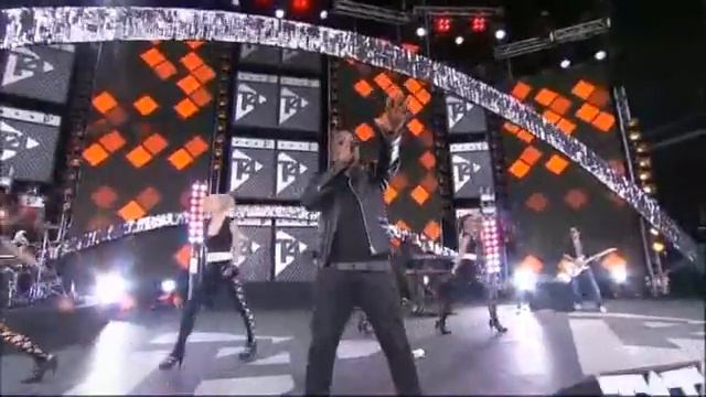 Taio Cruz - Break Your Heart (T4 On The Beach - 4th July 2010)