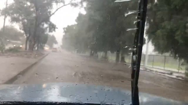Raining in Tucson Arizona смотреть онлайн