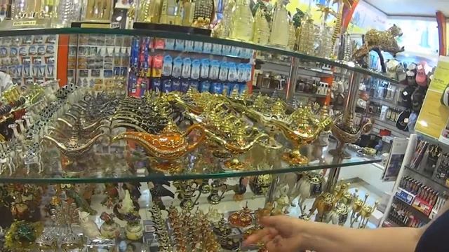 Шопинг в Dubai Mall - выбираем сувениры 2019 смотреть онлайн