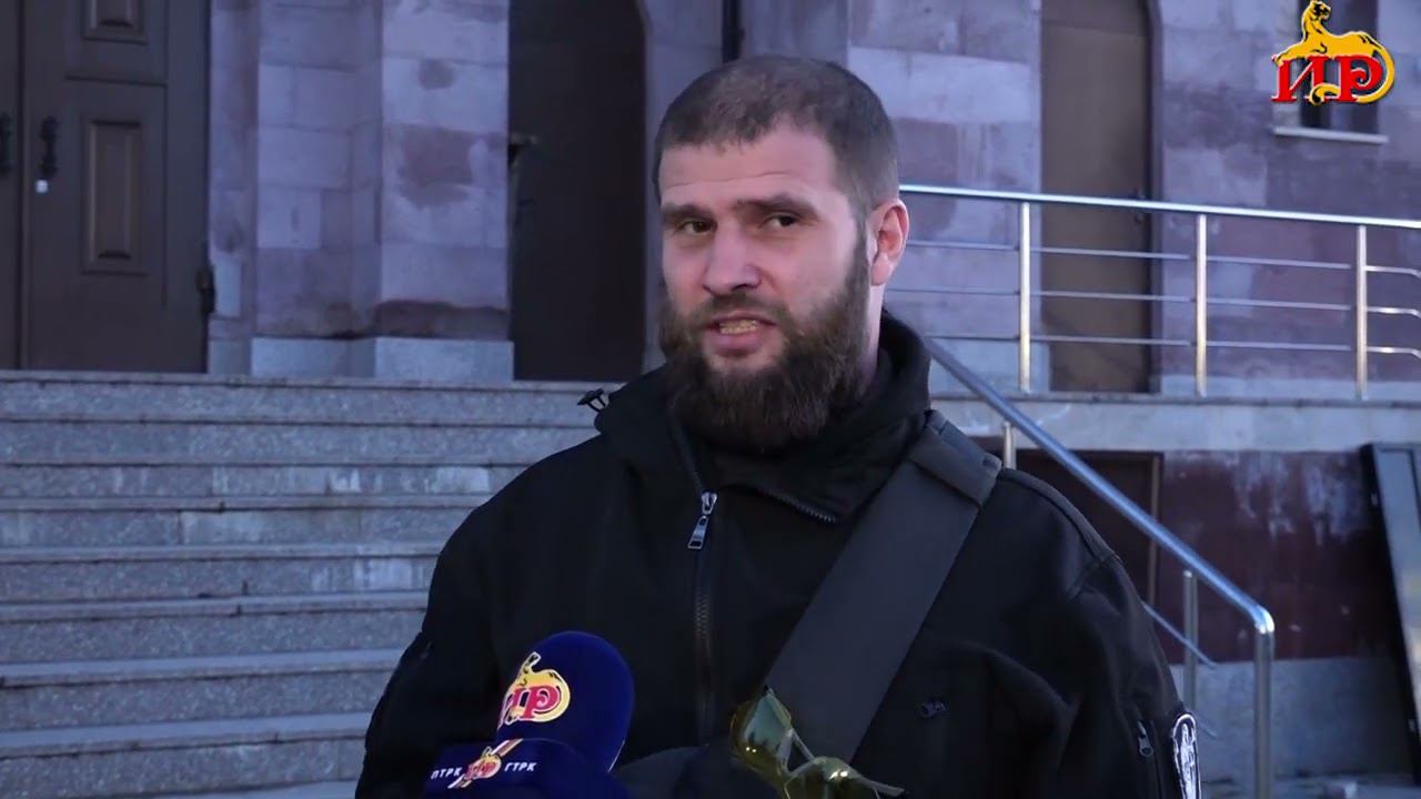 В храм Пресвятой Троицы в Цхинвале привезли образы Русского Императора Николая Второго! смотреть онлайн