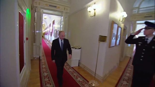 Я КОГДА МЕНЯ ОТПРАВИЛИ ЗА ЖУРНАЛОМ В СОСЕДНИЙ КЛАСС МЕМ смотреть онлайн