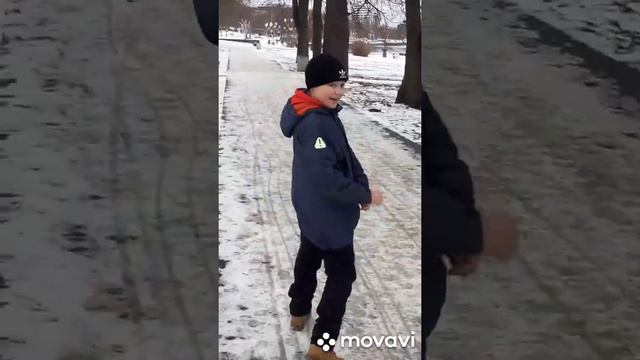 памятник петра 1 //гуляли по набережной //ходили на елку смотреть онлайн