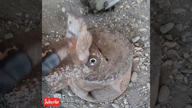 Как сделать отверстие в листе металла без дрели и шуруповерта саммый простой способ #chechenproject смотреть онлайн