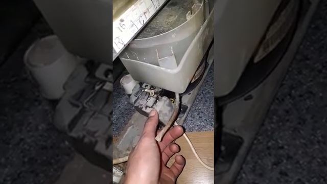 Двухкамерный холодильник ATLANT МХМ 2835 перестал холодить и... смотреть онлайн