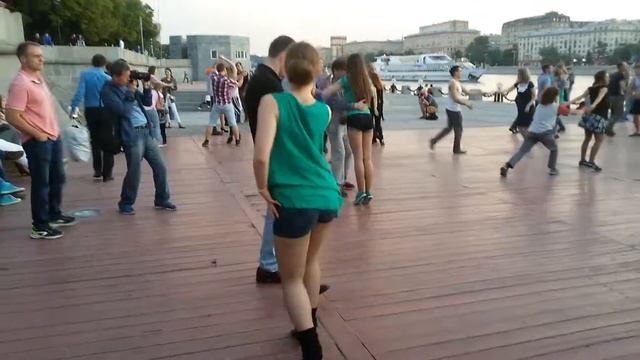Хастл на фрунзенской набережной. Запись №2 (15 июня 2016) смотреть онлайн