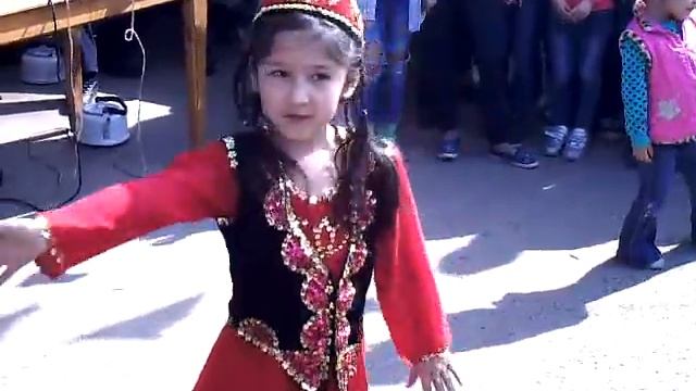 Заря Востока. Танец девочки. смотреть онлайн