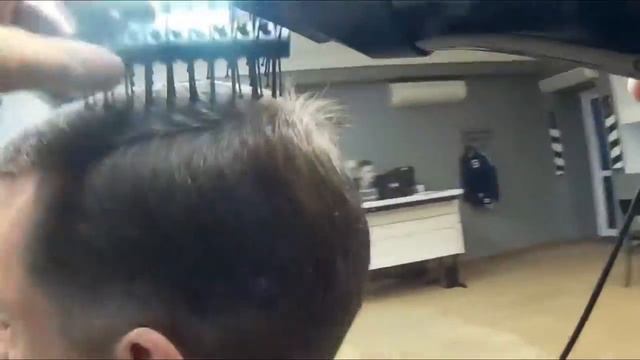 Action man haircut. Мужская стрижка в ускоренном режиме. смотреть онлайн