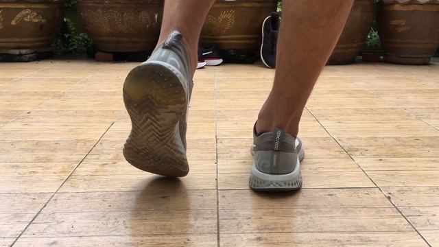 NIKEiD Epic React x Ultra boost смотреть онлайн