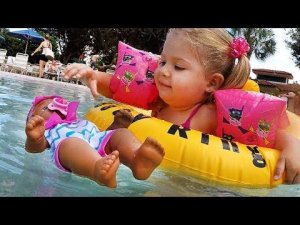 ✿ КУКЛЫ Water Babies Плавает в Бассейне Baby Doll toy Игры для Девочек playing kids fun dolls pool