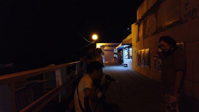 Hotel California на русском(уличный музыкант) смотреть онлайн