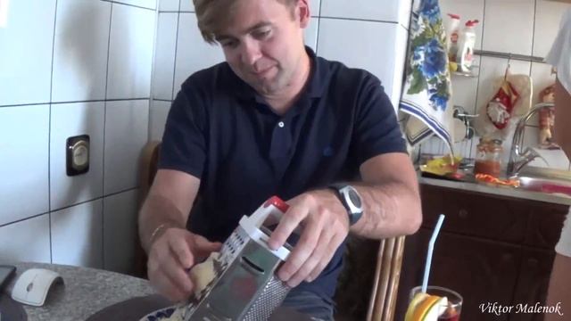 Приготовление вегетарианской пиццы. Cooking vegetarian pizza смотреть онлайн