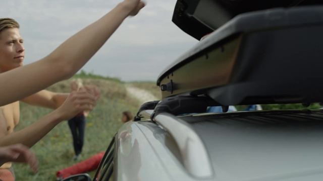 Thule Force XT Roof Box смотреть онлайн