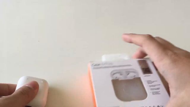 Распаковка AirPods 2 смотреть онлайн