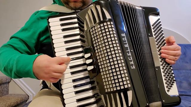 SOLD! - Italian Excelsior Accordion смотреть онлайн