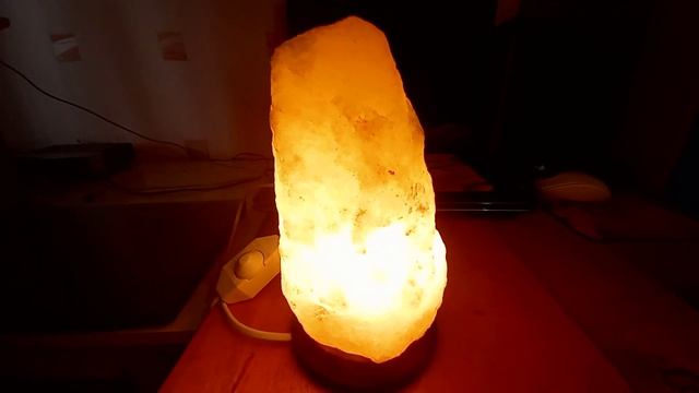 СОЛЯНАЯ ЛАМПА*Что это, зачем и чем полезна смотреть онлайн