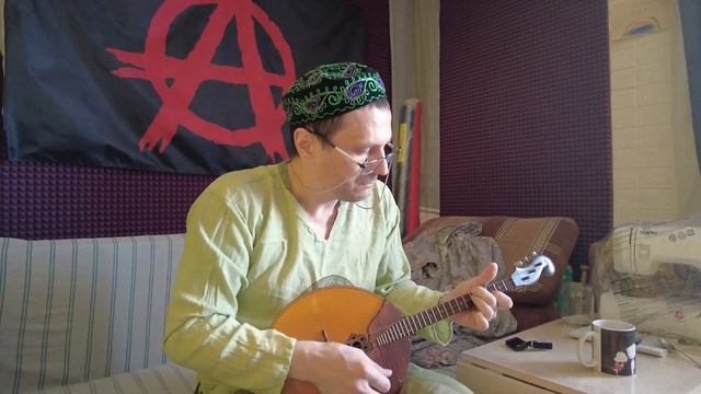 Домра, Акын, Импрвизация , этот инструмент впервые в моих руках. Хорошая балалайка! смотреть онлайн
