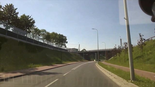 Польша. В среднем Вам будет комфортно :) смотреть онлайн