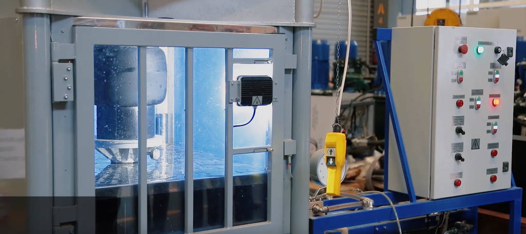 Испытания пневматической рессоры РОСТАР на гидроразрыв смотреть онлайн