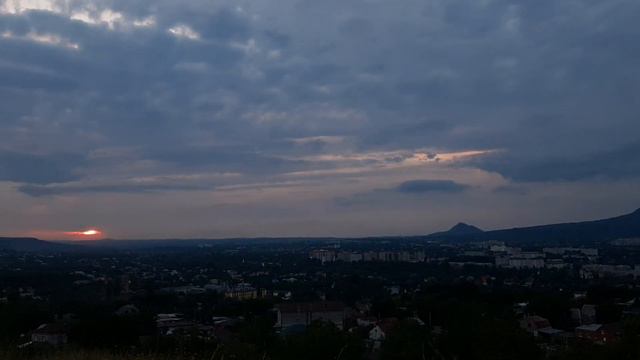 закат в Пятигорске. 15 августа смотреть онлайн