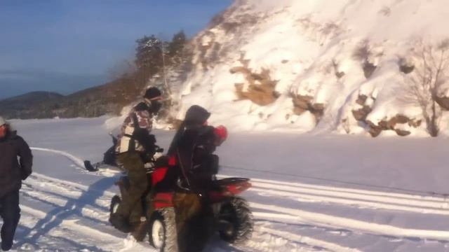 покатушки на пруду CF500 Yamaha Venture смотреть онлайн