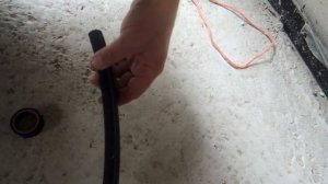 Как протащить ПНД трубу через обсадную трубу!