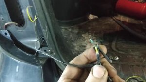 Если у Вас Lada Granta и у Вас не горят фонари подсветки гос номера))))