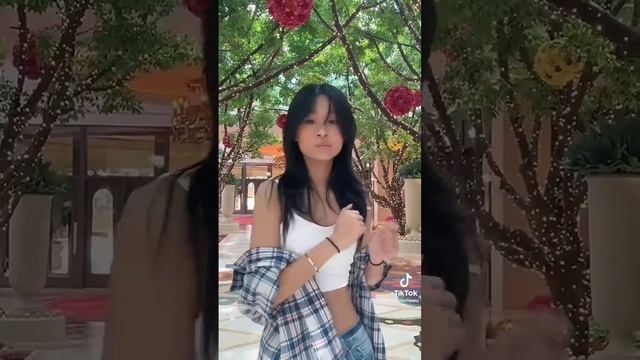 March - April 2023 _ TikTok Dances Compilation смотреть онлайн