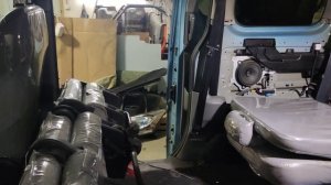 Nissan E-NV 200 7 мест, система отопления салона