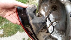 Не работает стоп сигнал Chery. Ремонт за десять минут.