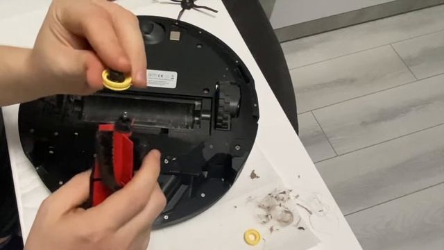 ЧИСТКА ЩËТКИ, ДАТЧИКОВ, СЕНСОРОВ РОБОТА-ПЫЛЕСОСА ROBOROCK S5 MAX. КАК ОЧИСТИТЬ ПРАВИЛЬНО смотреть онлайн
