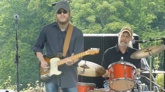 Time Flies When You're Living by Patrick McLaughlin band @ Steppingstone Blues Festival June 21 201 смотреть онлайн