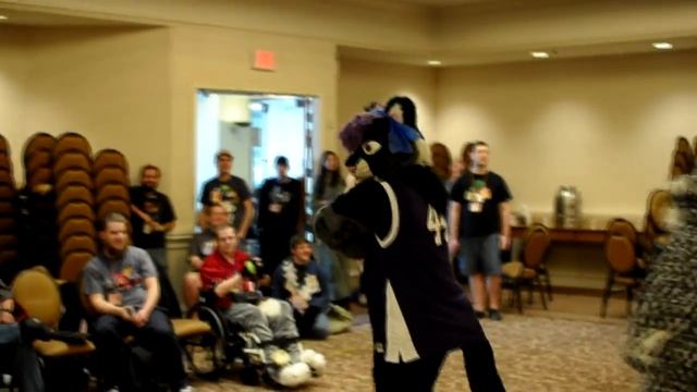 Furry Connection North 2011 - Fursuit Games I смотреть онлайн