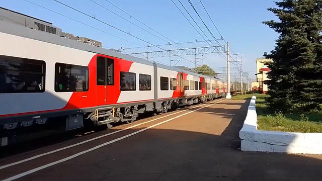 Электропоезд ЭС2Г-155 "Ласточка" сообщением "Бологое-Москва Ленинградская". смотреть онлайн