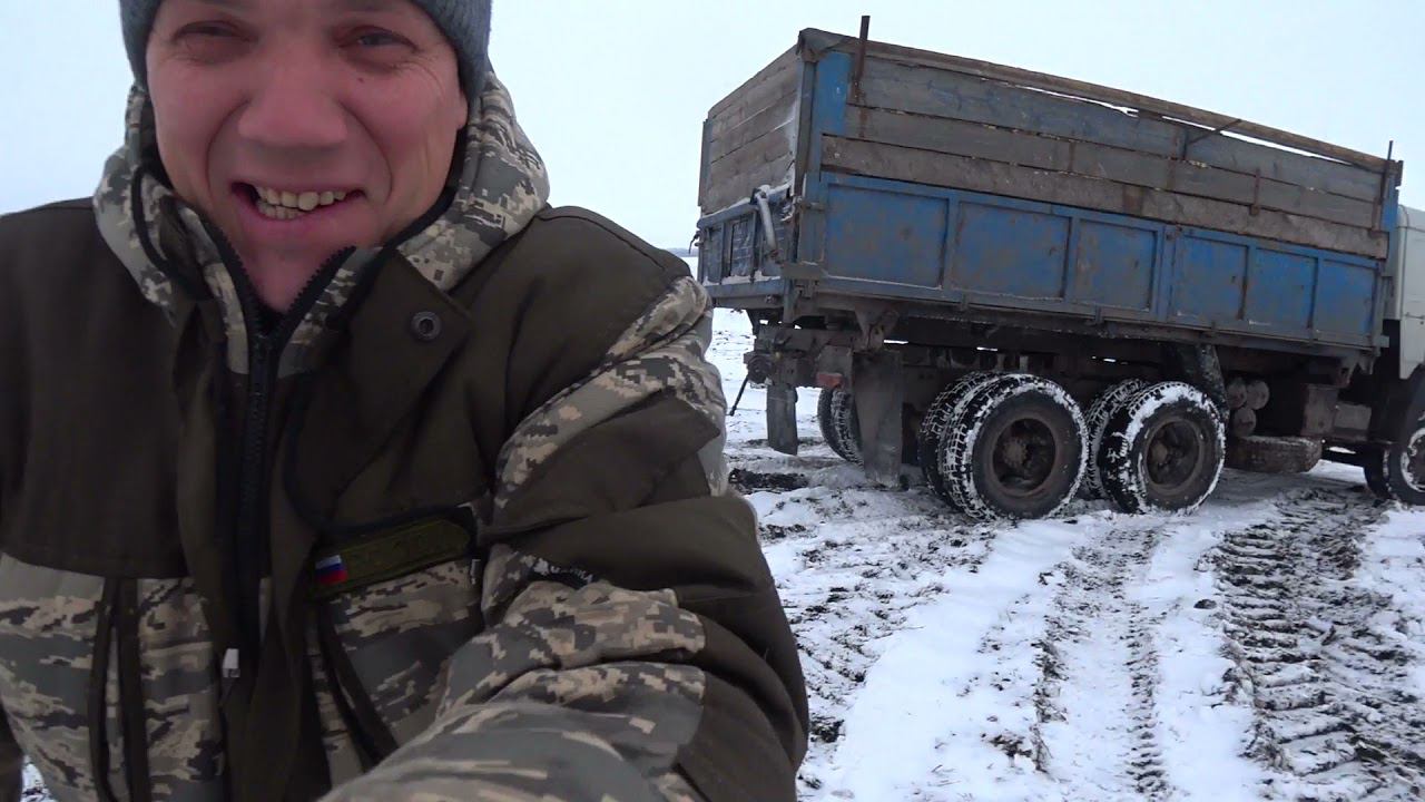 ВСЁ ТАК ЖЕ ВОЗИМ С ПРУДА ЗЕМЛЮ , ПОКА ТЕРПИМО !)) смотреть онлайн