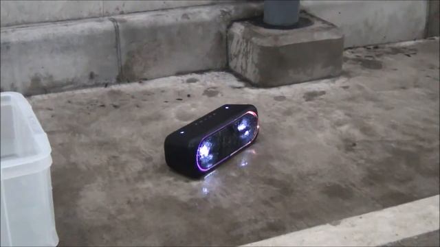 Głośnik bezprzewodowy Sony SRS-XB40 смотреть онлайн
