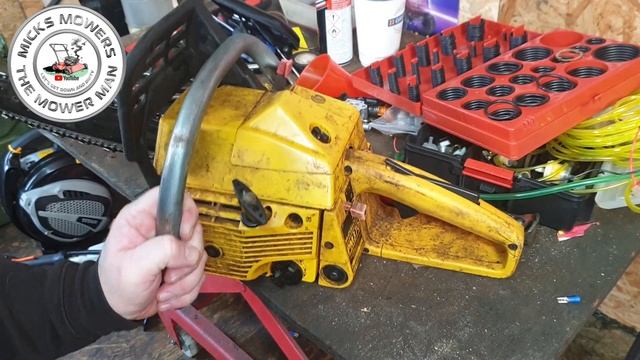 Mcculloch Pm370 Chainsaw.. Gave Me A Little Surprise. смотреть онлайн