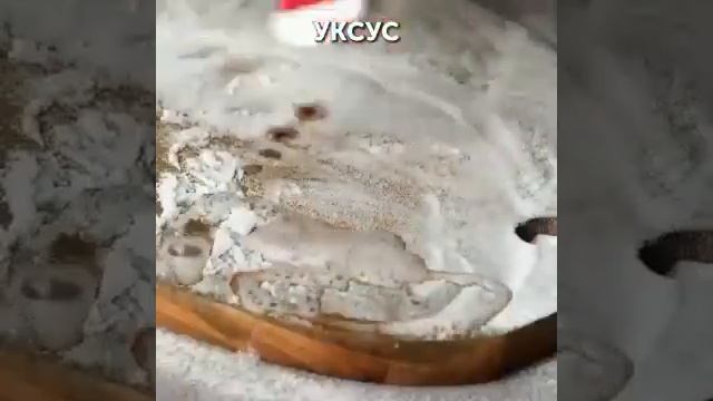 Как очистить разделочную доску? смотреть онлайн