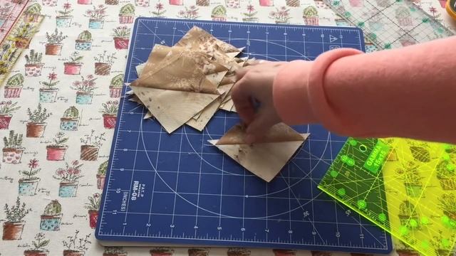 Лоскутное шитьё. Три простых способа сборки лоскутного блока. смотреть онлайн