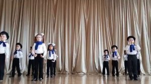 Служить России танец