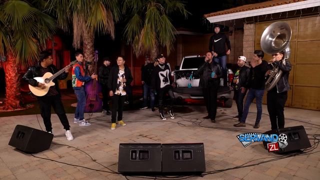 Codiciado Ft. Miguel Comando - D.M.8 (En Vivo 2023) смотреть онлайн