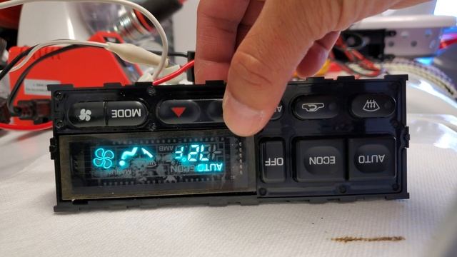Infiniti M30 Digital Climate Control Repair & Bench Test смотреть онлайн