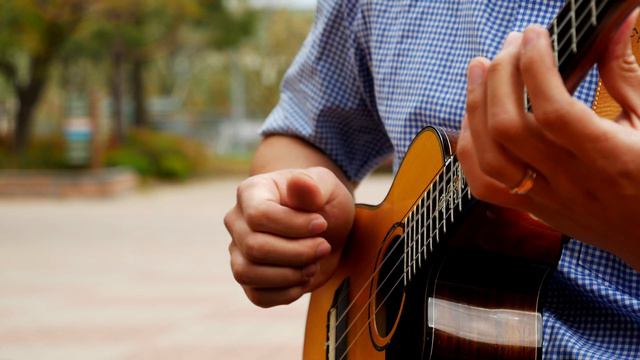 Somewhere Over The Rainbow (Ukulele Cover) смотреть онлайн