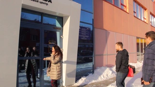 Деловой центр “Армада”. Как это устроено. Офисы для физиков посреди огромного молла смотреть онлайн