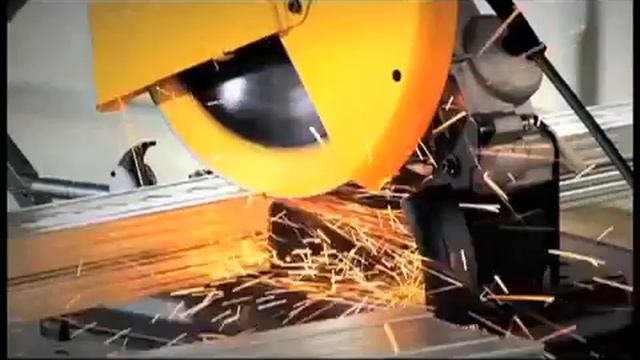 DT3752 - Disc diamantat pentru debitat metal DEWALT смотреть онлайн